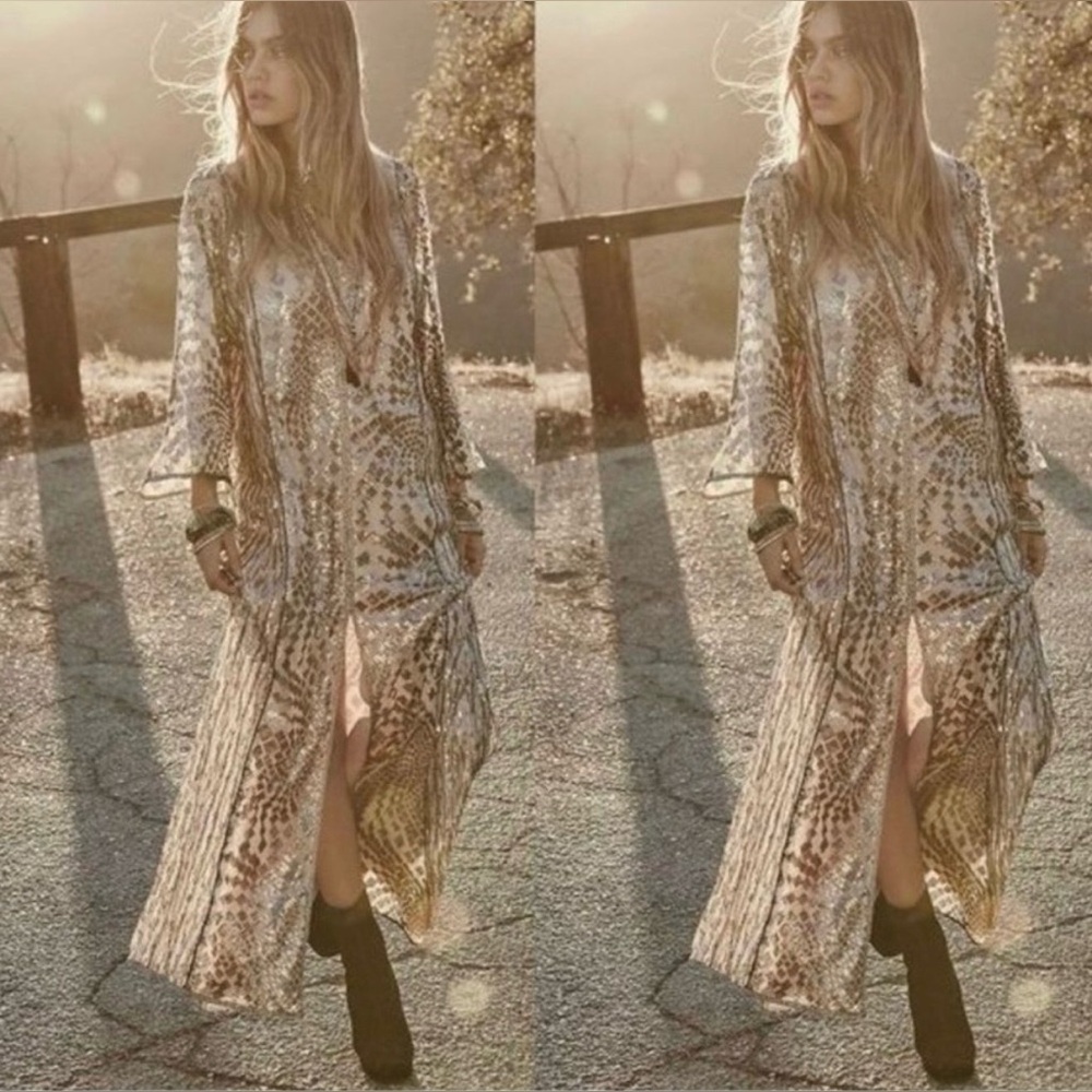 NWT Anna Sui Cyrene Dress Metallic Long Sleeve Dress in a shimmering metallic.